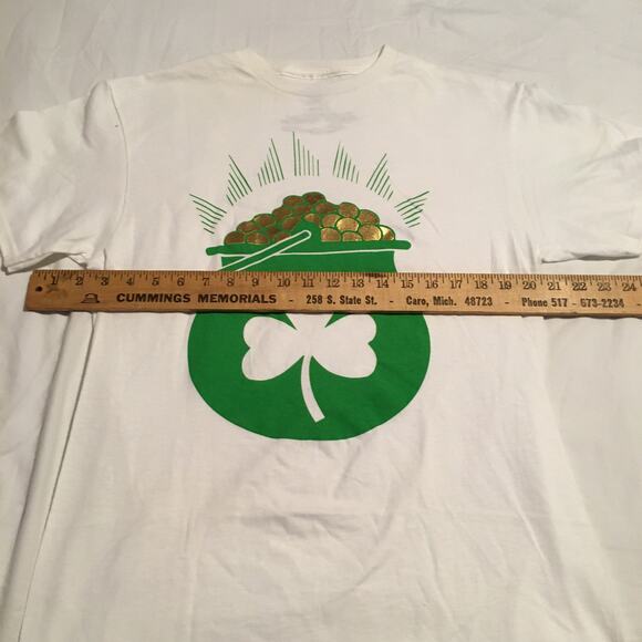 Pot of Gold St Patrick's Day t-shirt White amazing condition SZ M - Picture 3 of 6